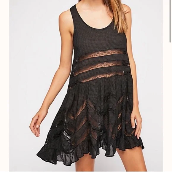 black tie dresses for plus size ladies Gorgeous Black Evening Dresses Plus Size Evening Dress Chiffon Lace Applique Illusion Short Sleeves Floor Length Wedding Guest Dress main image 1